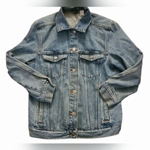 H & M Divided Denim Trucker Jacket Womens Size 6